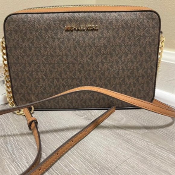 Michael Kors Jet Set Travel Item Sling Crossbody Bag